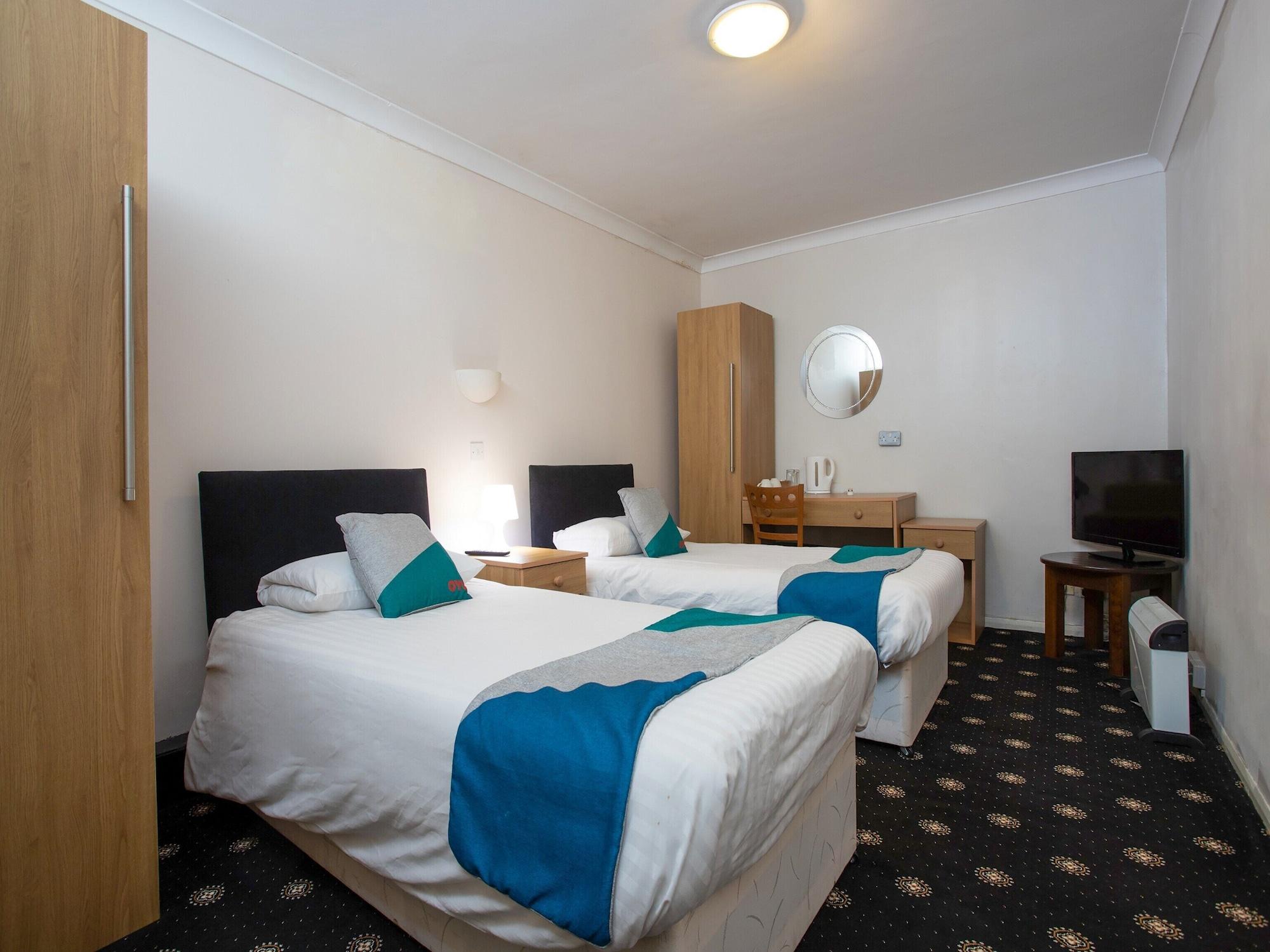 Oyo Knowesgate Inn, Northumberland National Park Kirkwhelpington Extérieur photo